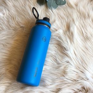 TAKEYA 40oz Blue Bottle